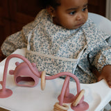Jouet à ventouses pour chaise haute