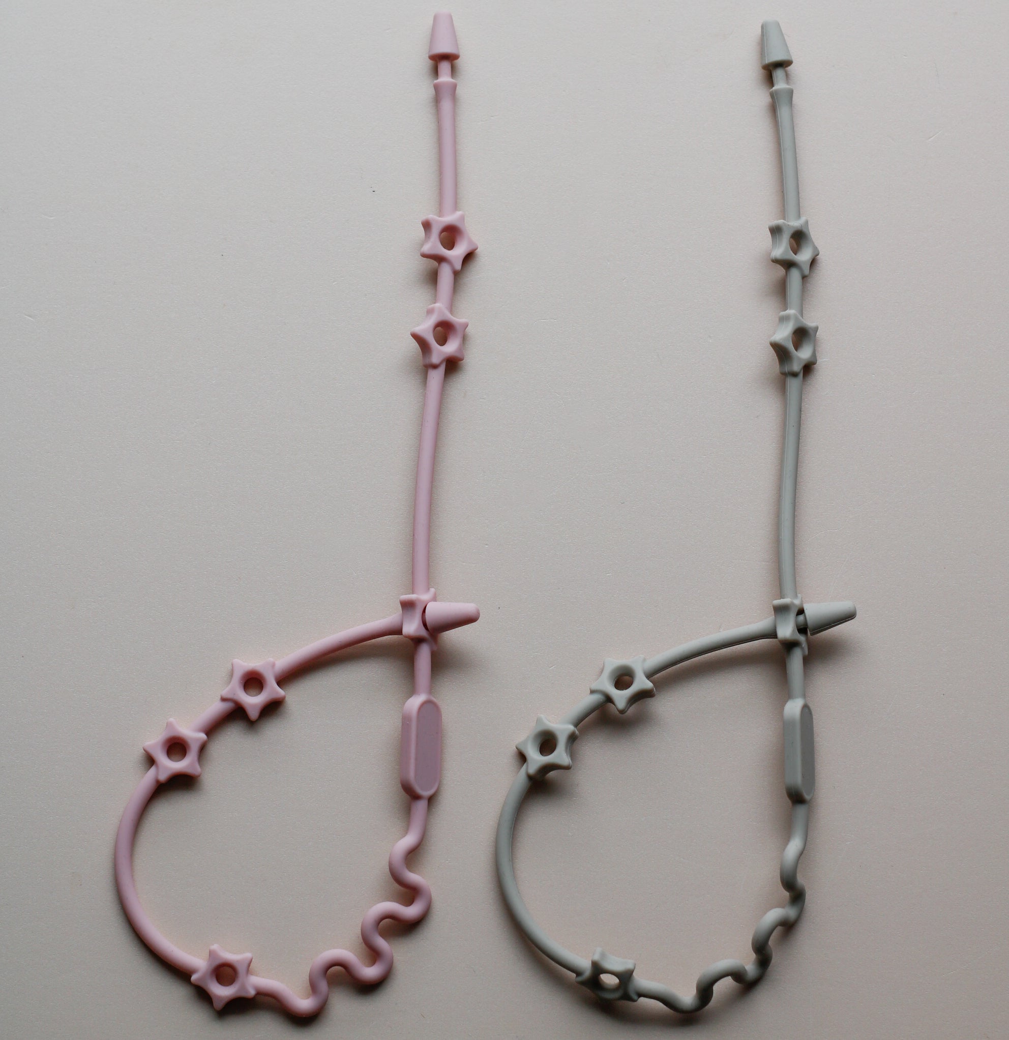 Attaches ajustables en silicone